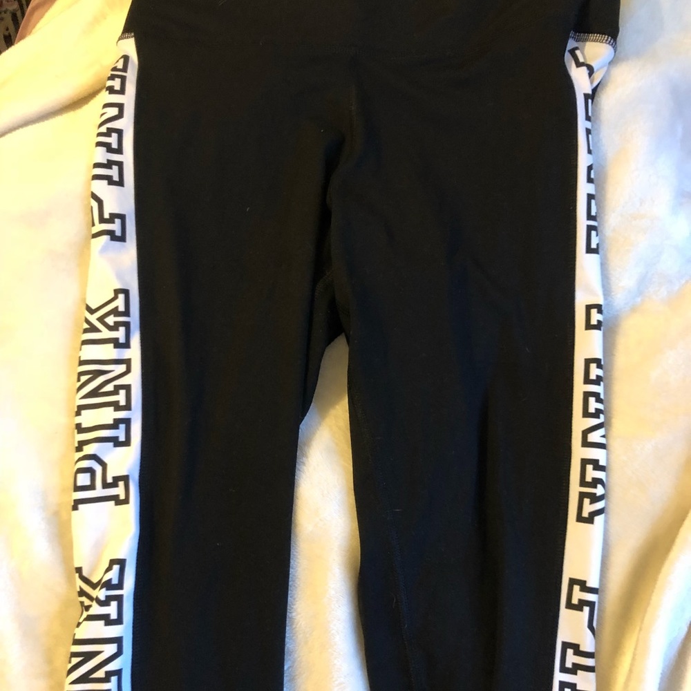 VS PINK ultimate leggings